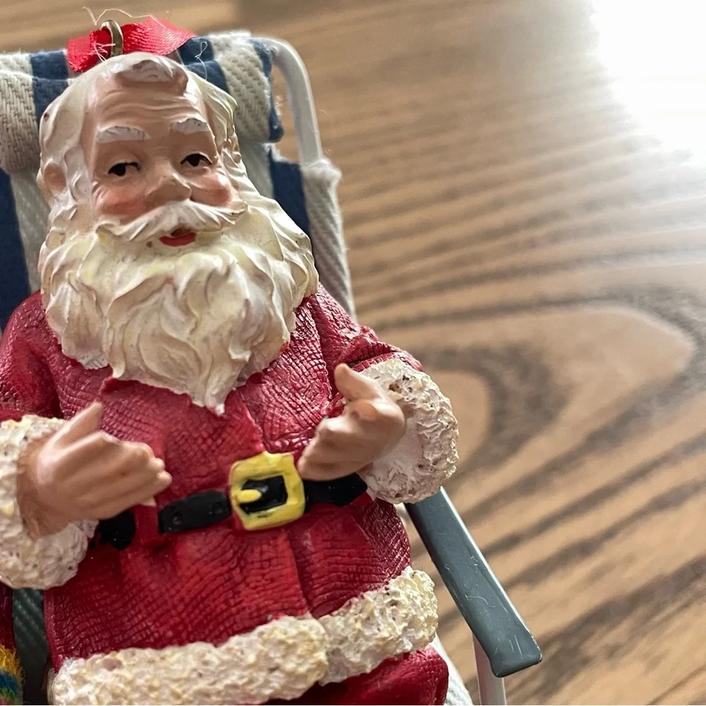 Vintage Santa Claus on Beach Chair on Vacation‎ Ornament Christmas